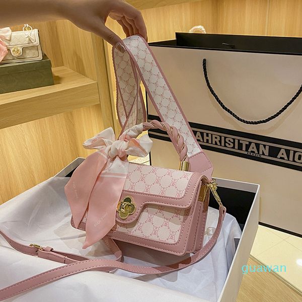 luxury handbags summer single shoulder messenger small square portable bag women's silk scarf double shoulder belt
luxury handbags summer single shoulder messenger small square portable bag women's silk scarf double shoulder belt