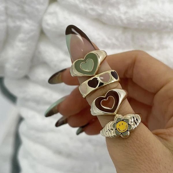 groothandel sieraden nieuwe kleurrijke ring voor vrouwen glossy druipen liefde hart en perzik prachtige wilde trend, Slivery;golden
groothandel sieraden nieuwe kleurrijke ring voor vrouwen glossy druipen liefde hart en perzik prachtige wilde trend, Slivery;golden