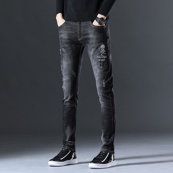 man elastic force self-cultivation tide brand jeans directly canister trousers male personality holes embroidery leisure pants, Blue
man elastic force self-cultivation tide brand jeans directly canister trousers male personality holes embroidery leisure pants, Blue