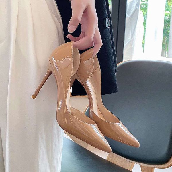 luxury dress shoes nude high heel's lacquered leather side air pointed thin heel sho in the spring and autumn of 2021, Black
luxury dress shoes nude high heel's lacquered leather side air pointed thin heel sho in the spring and autumn of 2021, Black