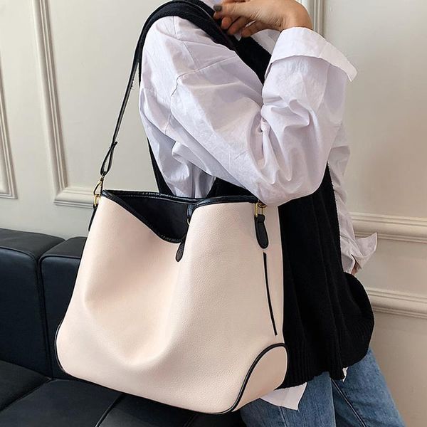 evening bags large capacity handbags for women 2021 winter solid color travel totes pu leather shoulder bag ladies hand female purses
evening bags large capacity handbags for women 2021 winter solid color travel totes pu leather shoulder bag ladies hand female purses