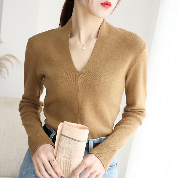 women's sweaters be careful with the french style long-sleeved knitted pullover autumn and winter simple v-neck bottoming sweater, White;black
women's sweaters be careful with the french style long-sleeved knitted pullover autumn and winter simple v-neck bottoming sweater, White;black