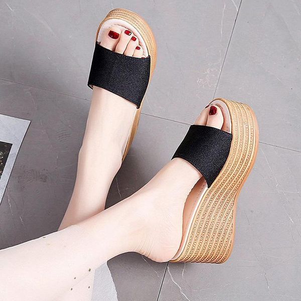 slippers high platform sandals on the beach woman flip flops open toe 9cm wedge heels big size 35 41, Black
slippers high platform sandals on the beach woman flip flops open toe 9cm wedge heels big size 35 41, Black