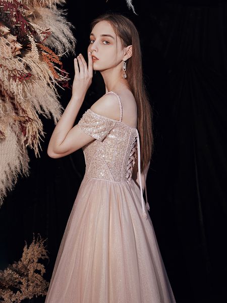 gorgeous off shoulder spaghetti strap a line evening dress sequins backless bandage floor length women banquet party gown, Black;red
gorgeous off shoulder spaghetti strap a line evening dress sequins backless bandage floor length women banquet party gown, Black;red