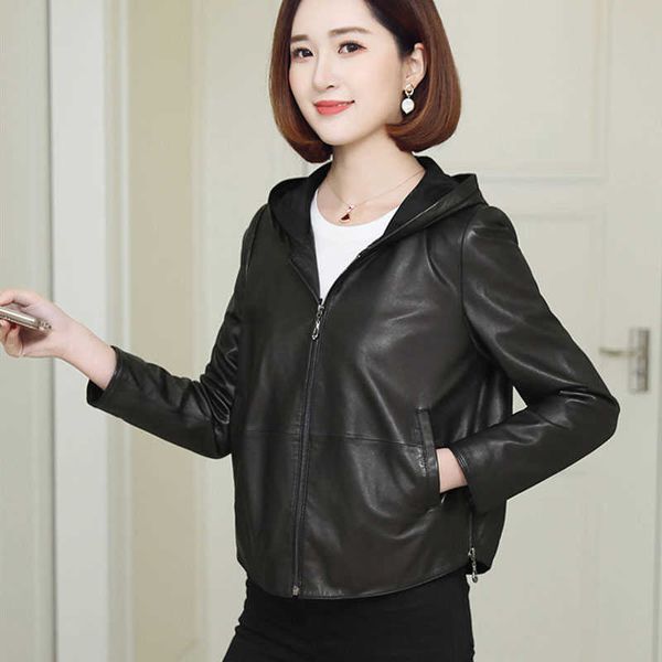 1pc's plus size pu leather short jackets coat autumn faux fur zipper splicing hooded ladies skinny locomotive coats 210927, Black
1pc's plus size pu leather short jackets coat autumn faux fur zipper splicing hooded ladies skinny locomotive coats 210927, Black