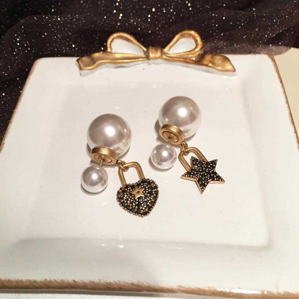 star love with asymmetric micro inlay to make old bronze s925 silver needle sweet double sided pearl earrings, Golden 
star love with asymmetric micro inlay to make old bronze s925 silver needle sweet double sided pearl earrings, Golden