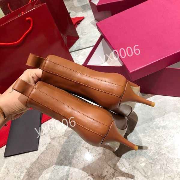 2022 designer boots rois 35-41 ankle martin bag boot calfskin leather nylon removable pouch bootie men women cowhide motorcycle thick bottom, Black
2022 designer boots rois 35-41 ankle martin bag boot calfskin leather nylon removable pouch bootie men women cowhide motorcycle thick bottom, Black