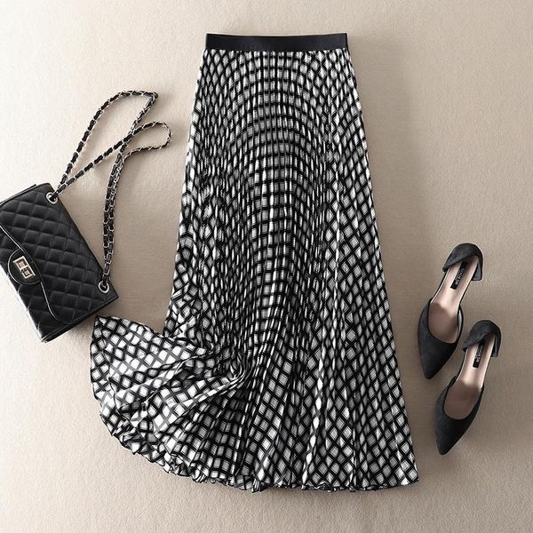 skirts women runway fashion long skirt spring summer 2021 office lady waist elegant plaid pleated, Black 
skirts women runway fashion long skirt spring summer 2021 office lady waist elegant plaid pleated, Black