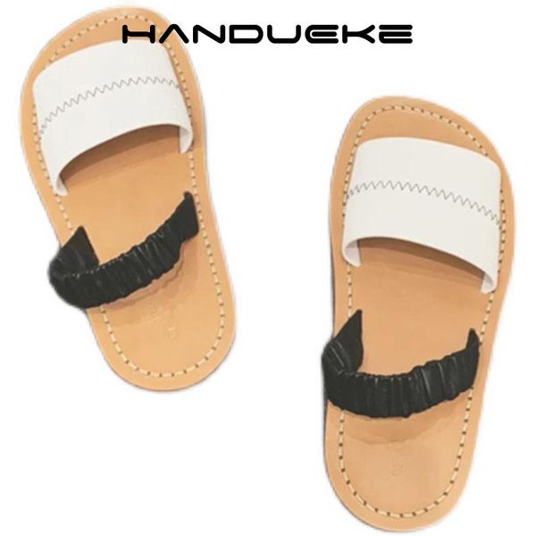 sandals roman 2021 summer style with retro flat-bottomed beach shoes flat-heeled wild fairy woven and slippers women, Black
sandals roman 2021 summer style with retro flat-bottomed beach shoes flat-heeled wild fairy woven and slippers women, Black
