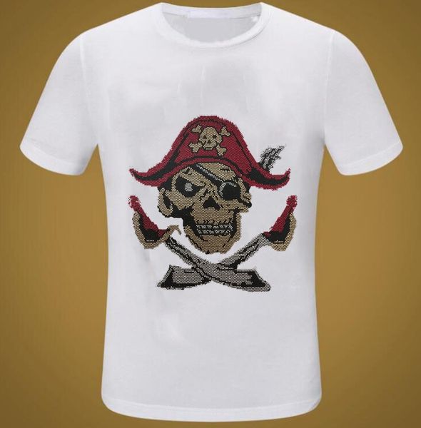 new man tees pirate pattern design summer fashion cotton men's drill polo shirts rhinestone, White;black
new man tees pirate pattern design summer fashion cotton men's drill polo shirts rhinestone, White;black