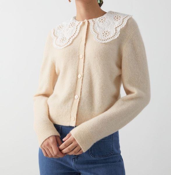 2021 new women knit cardigan ladies embroideried hollow out peter pan collar sweet sweater female fashion single-breasted knitwear sew9, White;black
2021 new women knit cardigan ladies embroideried hollow out peter pan collar sweet sweater female fashion single-breasted knitwear sew9, White;black