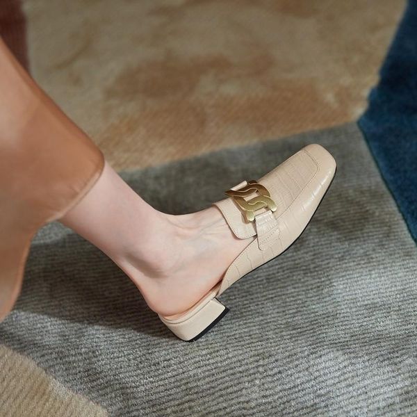 sandals women summer 2021 female shoes woman bamboo pattern genuine leather square toe chunky medium heels mules big size 34-43, Black
sandals women summer 2021 female shoes woman bamboo pattern genuine leather square toe chunky medium heels mules big size 34-43, Black
