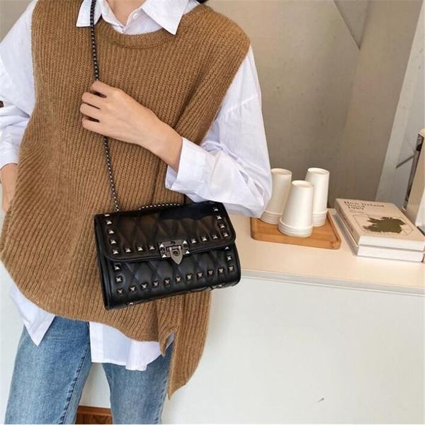 evening bags luxury women's purses and handbags 2021 fashion soft leather rivet messenger bag versatile single shoulder
evening bags luxury women's purses and handbags 2021 fashion soft leather rivet messenger bag versatile single shoulder