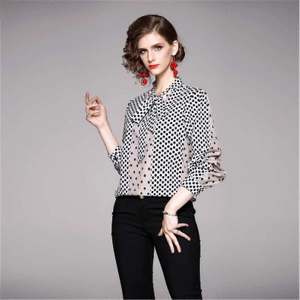 2020 fashion new women's blouses & shirts v neck with streamers beauty printing lady and girl's lap, White
2020 fashion new women's blouses & shirts v neck with streamers beauty printing lady and girl's lap, White