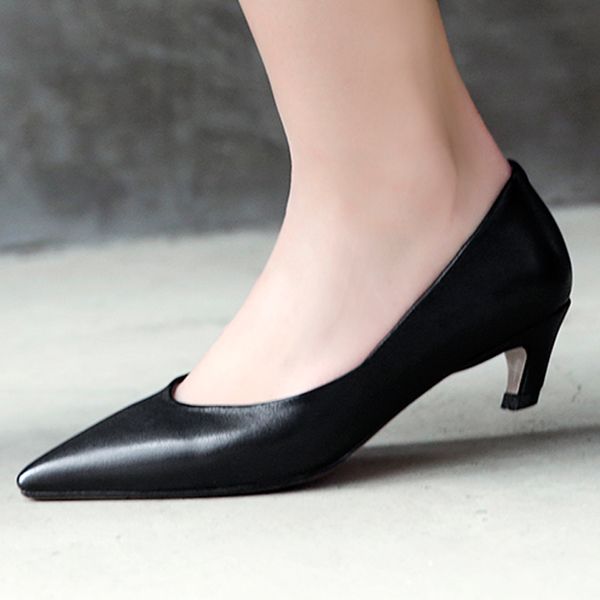 womens genuine leather kitten heel pointed toe slip-on pumps elegant ladies black slim ol style bride wedding heels dress shoes
womens genuine leather kitten heel pointed toe slip-on pumps elegant ladies black slim ol style bride wedding heels dress shoes