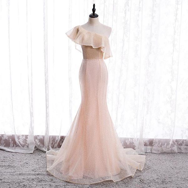 party dresses sparkle pink mermaid long one shoulder lady girl women princess prom banquet dress gown ship, White;black
party dresses sparkle pink mermaid long one shoulder lady girl women princess prom banquet dress gown ship, White;black