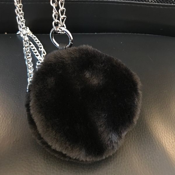fashion mini soft round makeup bag classic winter black fur party bag flannel with chain plush cute cross body case
fashion mini soft round makeup bag classic winter black fur party bag flannel with chain plush cute cross body case