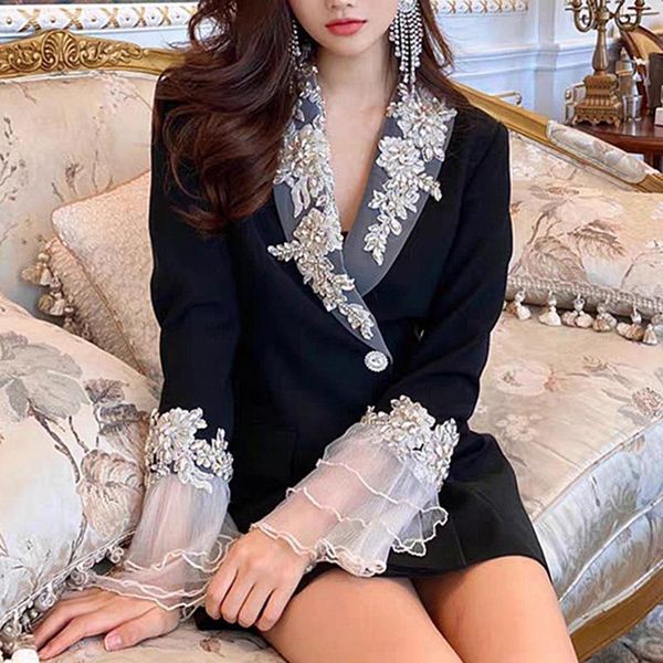 women's suits & blazers 2021 autumn/winter european and american exquisite embroidery appliques collar lace flared sleeve long jacket w, White;black
women's suits & blazers 2021 autumn/winter european and american exquisite embroidery appliques collar lace flared sleeve long jacket w, White;black