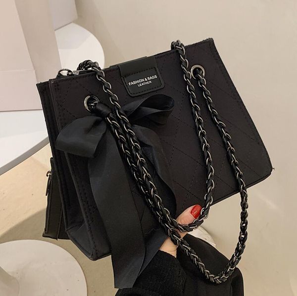 vintage ribbon bow tote bag 2021 fashion new high-quality matte pu leather women's designer handbag chain shoulder messenger bag c0227
vintage ribbon bow tote bag 2021 fashion new high-quality matte pu leather women's designer handbag chain shoulder messenger bag c0227