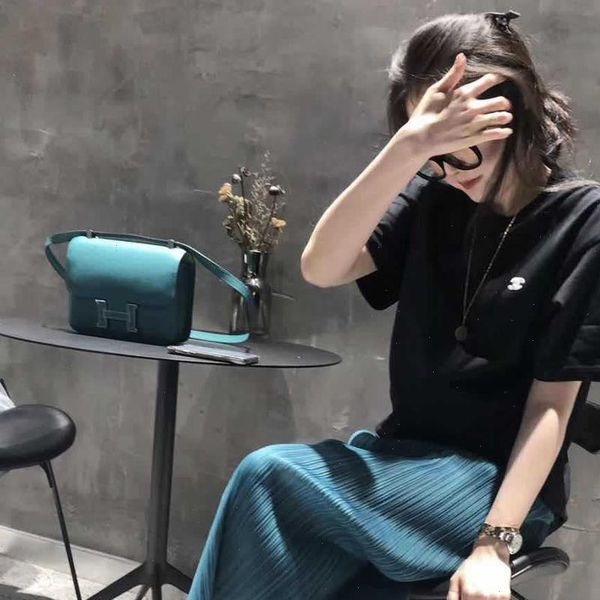 miyake pleats skirts women 2021 summer korean style stretch pack slim fit hip half length a line skirt check straight skirt 5039, Black
miyake pleats skirts women 2021 summer korean style stretch pack slim fit hip half length a line skirt check straight skirt 5039, Black