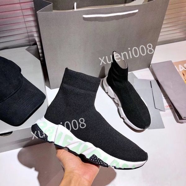 2022 fashion red bottom shoes studded spikes mens womens solid color real leather elk skin trainers outdoor party summer spring casual fz201, Red;white
2022 fashion red bottom shoes studded spikes mens womens solid color real leather elk skin trainers outdoor party summer spring casual fz201, Red;white