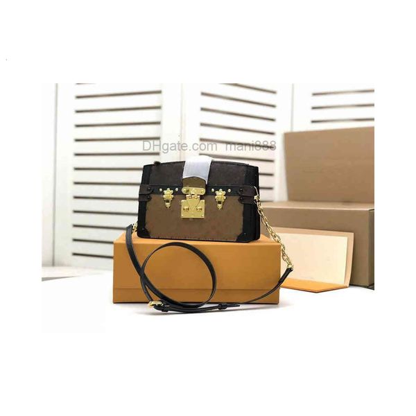 medium handbag purse tote bag trunk clutch toron women shoulder bags python pattern genuine leather removable strap with tory m43596
medium handbag purse tote bag trunk clutch toron women shoulder bags python pattern genuine leather removable strap with tory m43596