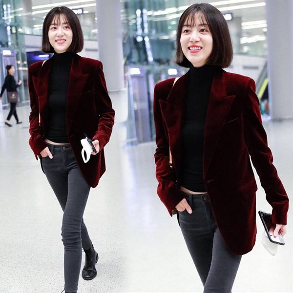 women's suits & blazers designer runway velvet jacket coat 2021 spring autumn women notched single-button red small plaid pocket outerw, White;black
women's suits & blazers designer runway velvet jacket coat 2021 spring autumn women notched single-button red small plaid pocket outerw, White;black