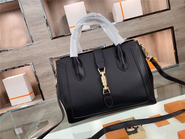 new arrival 2021 fashion women designer handbags big capacity good quality pu leather crossbody shoulder bags
new arrival 2021 fashion women designer handbags big capacity good quality pu leather crossbody shoulder bags