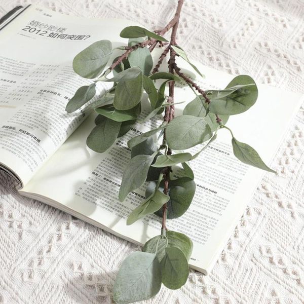 1pc simulation eucalyptus leaves artificial tree branches flower arrangement diy art accessories wedding home decoration
1pc simulation eucalyptus leaves artificial tree branches flower arrangement diy art accessories wedding home decoration
