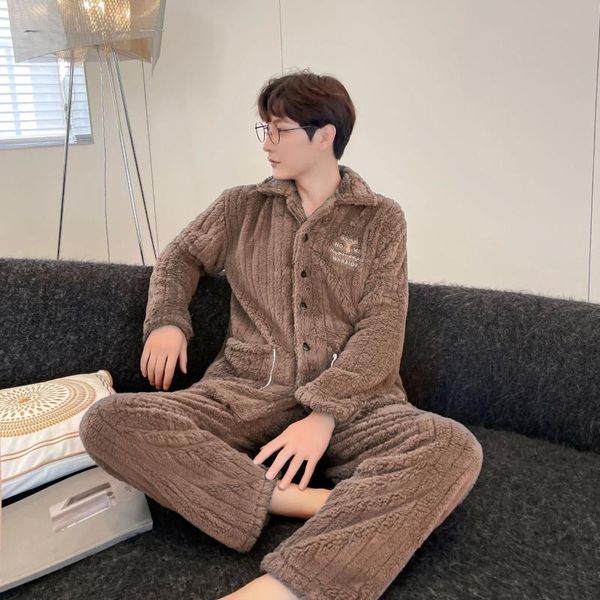 men's sleepwear coral velvet full sleeve 2pcs pajamas suit l-3xl men loose homewear casual print nightwear fashion pijama winter warm, Black;brown
men's sleepwear coral velvet full sleeve 2pcs pajamas suit l-3xl men loose homewear casual print nightwear fashion pijama winter warm, Black;brown