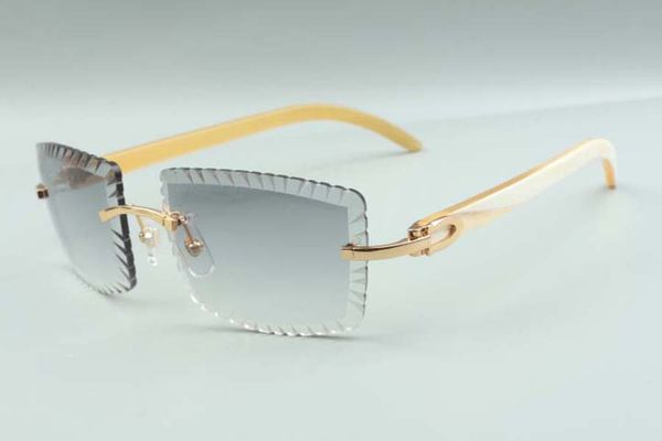 2021 style direct sales quality cutting lens sunglasses 3524021, natural white buffalo horns temples, size: 58-18-140mm, White;black
2021 style direct sales quality cutting lens sunglasses 3524021, natural white buffalo horns temples, size: 58-18-140mm, White;black