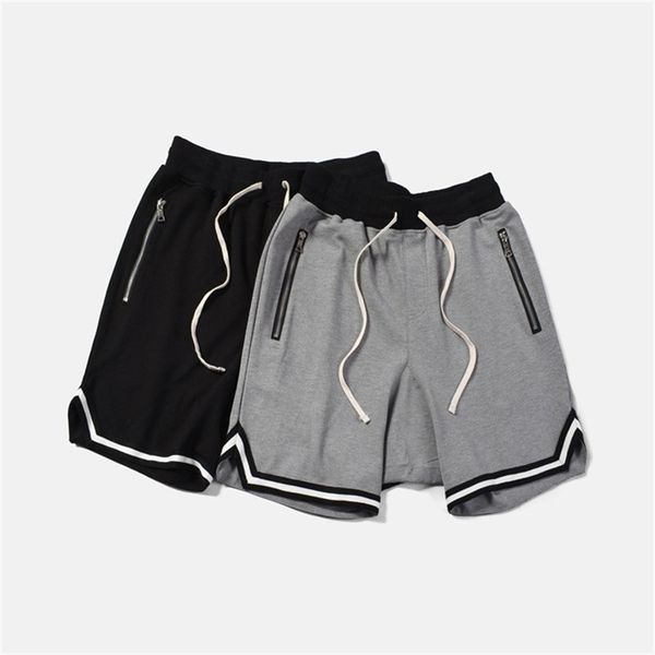men's gym fitness drawstring shorts running sport workout casual jogging sweat pants, White;black
men's gym fitness drawstring shorts running sport workout casual jogging sweat pants, White;black
