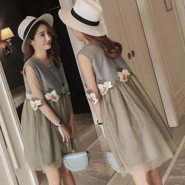 maternity dresses clothes summer floral embroidered gauze breastfeeding dress v-neck sleeveless lactation high waist cute, White
maternity dresses clothes summer floral embroidered gauze breastfeeding dress v-neck sleeveless lactation high waist cute, White