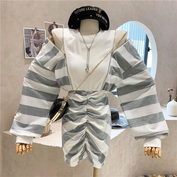 casual dresses women's clothing 2021 autumn design sense long sleeve off shoulder high waist pleated striped dress, Black;gray
casual dresses women's clothing 2021 autumn design sense long sleeve off shoulder high waist pleated striped dress, Black;gray