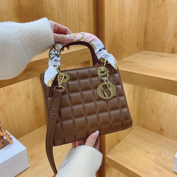 autumn winter handbags texture designer clutch bag new women's handbag fashion versatile messenger high sense women casual hand bags
autumn winter handbags texture designer clutch bag new women's handbag fashion versatile messenger high sense women casual hand bags