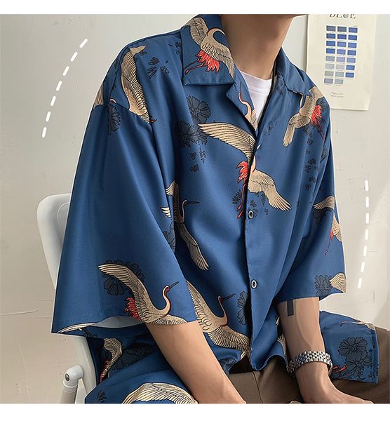 chinese style crane pattern men's short-sleeved shirt fashion loose casual ice silk seven-sleeve, White;black
chinese style crane pattern men's short-sleeved shirt fashion loose casual ice silk seven-sleeve, White;black