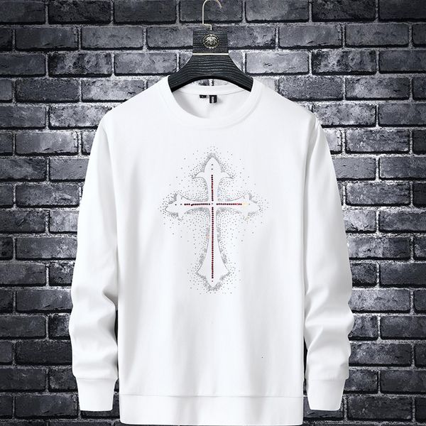 sweater knit european autumn brand drill long sleeve men's round neck large pullover hoodless cross trend bottoming shirt, White;black
sweater knit european autumn brand drill long sleeve men's round neck large pullover hoodless cross trend bottoming shirt, White;black
