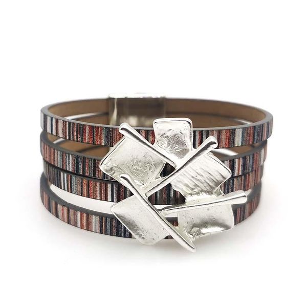 tennis d&d simple leather bracelet for women fashion 2021 metal wide magnet wrap charm bracelets jewelry femme gift, Golden;silver
tennis d&d simple leather bracelet for women fashion 2021 metal wide magnet wrap charm bracelets jewelry femme gift, Golden;silver