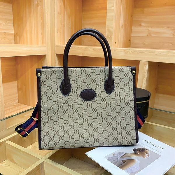 design handbag 2021 autumn new mother tote bag denim one shoulder fashion large capacity bag
design handbag 2021 autumn new mother tote bag denim one shoulder fashion large capacity bag