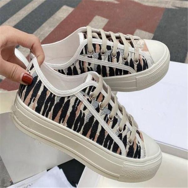 sandals white lace up sneakers zapatos de mujer sports shoes platform quality women cover heel female, Black
sandals white lace up sneakers zapatos de mujer sports shoes platform quality women cover heel female, Black
