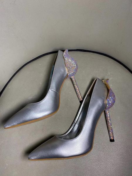 dress shoes 2021 fashion women wedding diamond high heels glitter star pumps party point toe heeled, Black
dress shoes 2021 fashion women wedding diamond high heels glitter star pumps party point toe heeled, Black