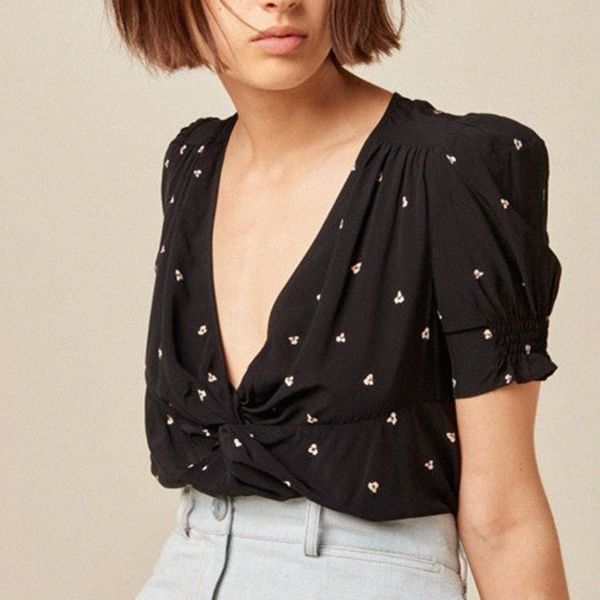 new sleeve shirt woman print elastic pleated deep v neck elegant black blouse 2021 camisas mujer chemisier femme a2wq, White;black
new sleeve shirt woman print elastic pleated deep v neck elegant black blouse 2021 camisas mujer chemisier femme a2wq, White;black