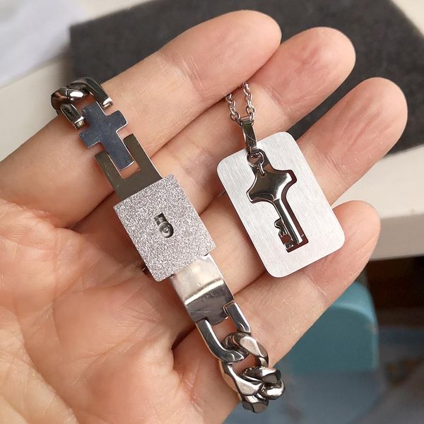 316l stainless steel lovers jewelry set lock bracelet love key pendants necklace wedding engagement couples valentine's day gifts, Silver
316l stainless steel lovers jewelry set lock bracelet love key pendants necklace wedding engagement couples valentine's day gifts, Silver