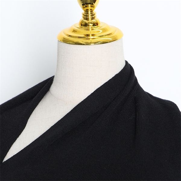 twotwinstyle black sweater for women irregular collar long sleeve one off shouder hollow out knitted sweaters female 2021 style, White;black
twotwinstyle black sweater for women irregular collar long sleeve one off shouder hollow out knitted sweaters female 2021 style, White;black