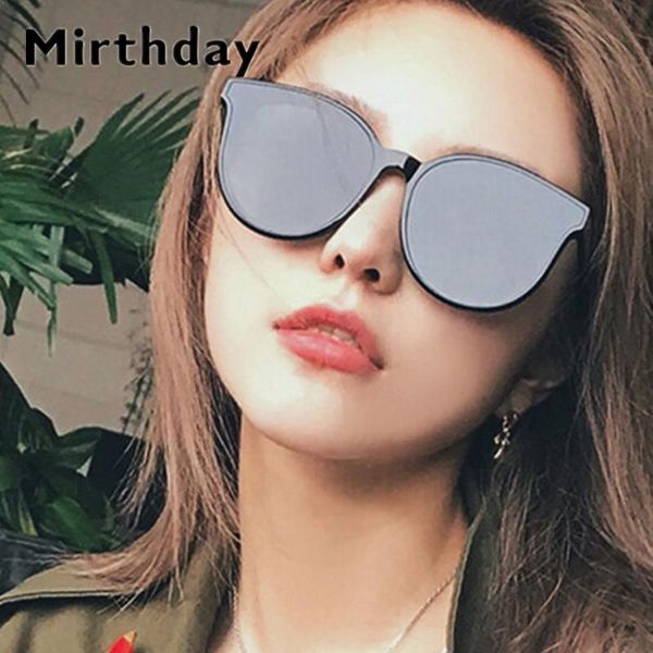 sunglasses men women fashion round brand designer driving sun glasses uv400, White;black
sunglasses men women fashion round brand designer driving sun glasses uv400, White;black