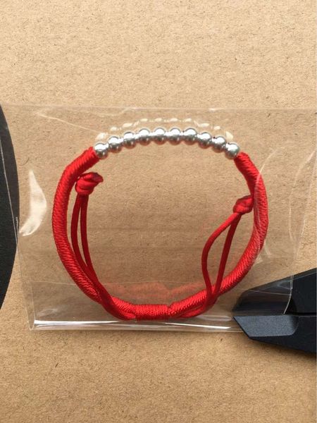 9999 live drainage pure silver gift 4n10 bead bracelet is perfect. the size of the can be hand woven, Black
9999 live drainage pure silver gift 4n10 bead bracelet is perfect. the size of the can be hand woven, Black