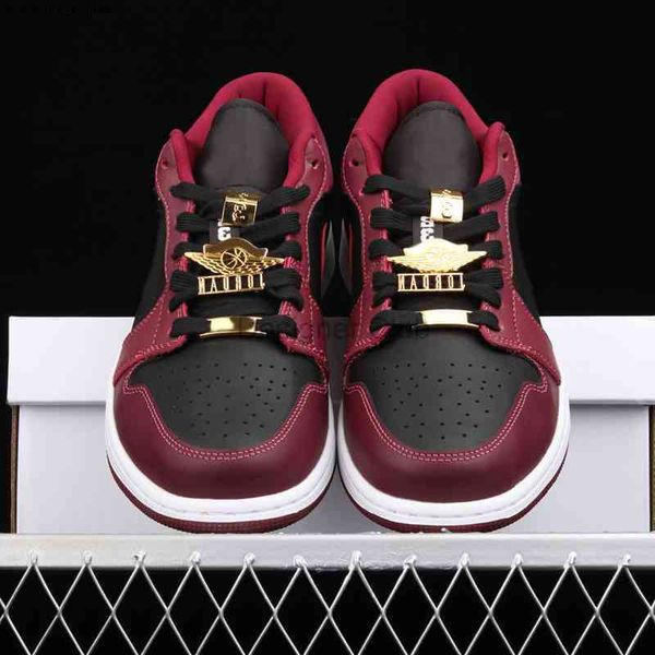 2021 shoes women's basketball shoes men's 1 s black burgundy metal outdoor sportsex0b
2021 shoes women's basketball shoes men's 1 s black burgundy metal outdoor sportsex0b