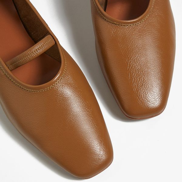 womens genuine leather elastic slip-on flats single-shoes square toe casual daily female soft comfortable footweart shoes womendress shoes, Black
womens genuine leather elastic slip-on flats single-shoes square toe casual daily female soft comfortable footweart shoes womendress shoes, Black