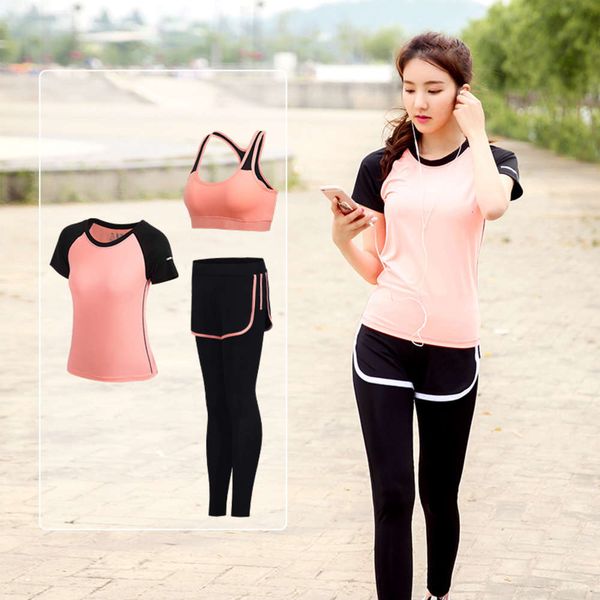 summer fitness sports women's slim fast dry running yoga short sleeve fake two pants three piece suit, Gray
summer fitness sports women's slim fast dry running yoga short sleeve fake two pants three piece suit, Gray