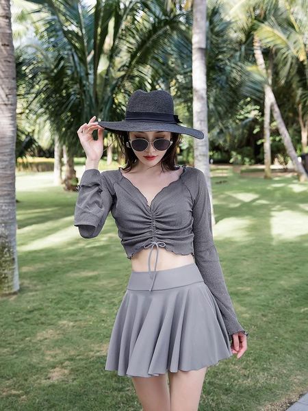 high waist swimsuit female separate tankini swimwear for women plus size korean swimming suit skirt fairy bikini surfing
high waist swimsuit female separate tankini swimwear for women plus size korean swimming suit skirt fairy bikini surfing
